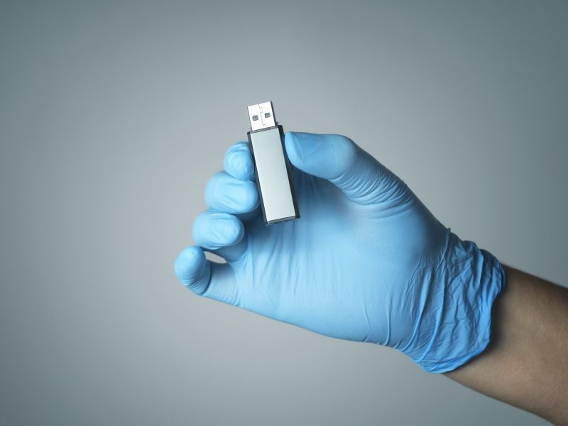 Recuperação de Dados de Pen Drive e Cartão de Memória